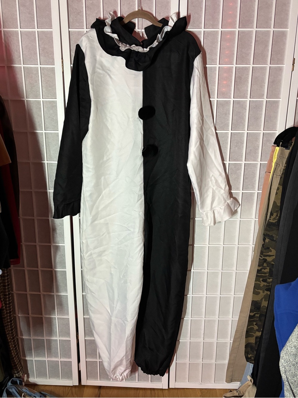‘TERRIFIER’ Costume